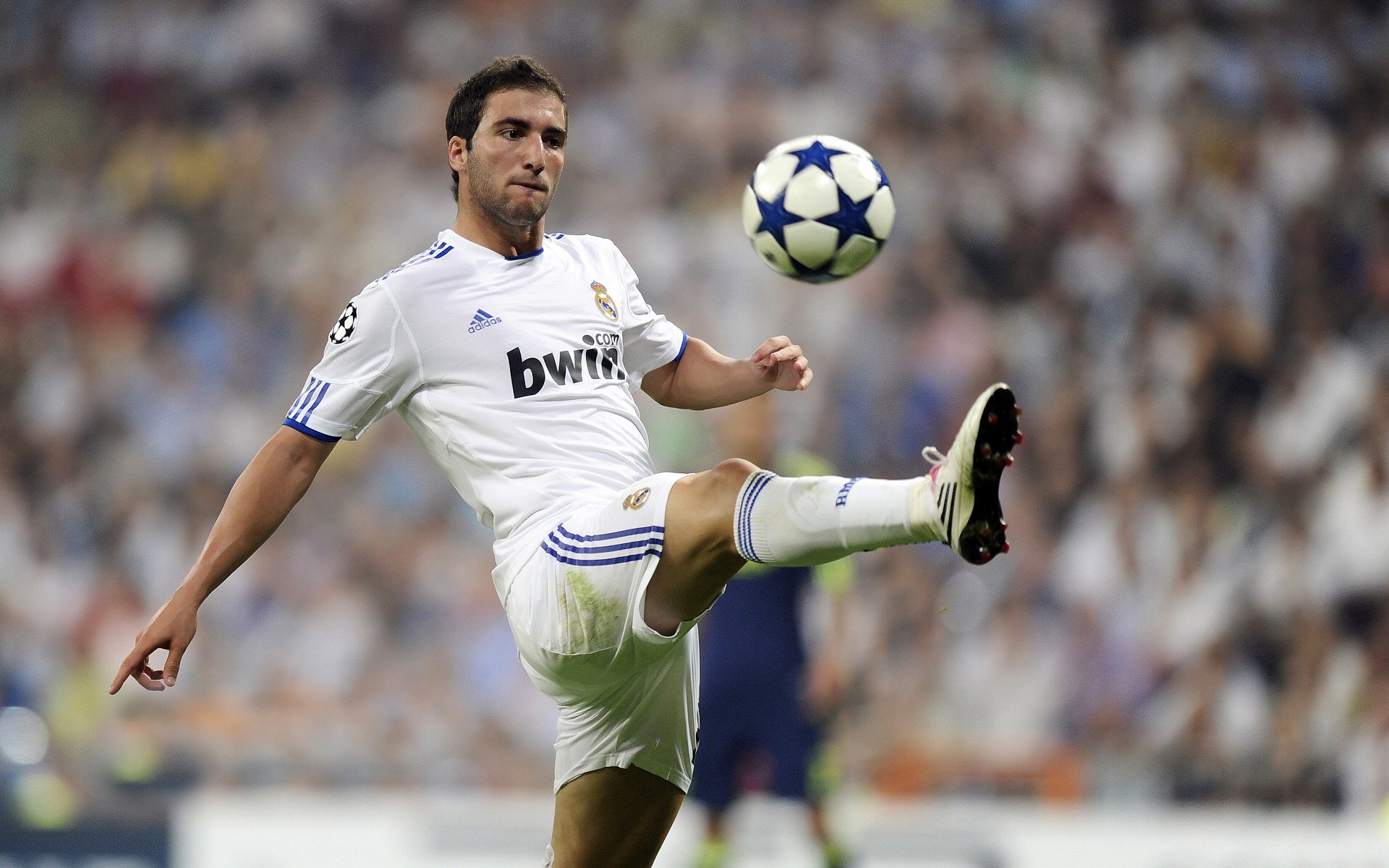 【“云端裁判”技术】技术远程助阵,比赛现场更公正!,2000万像素照片分辨率